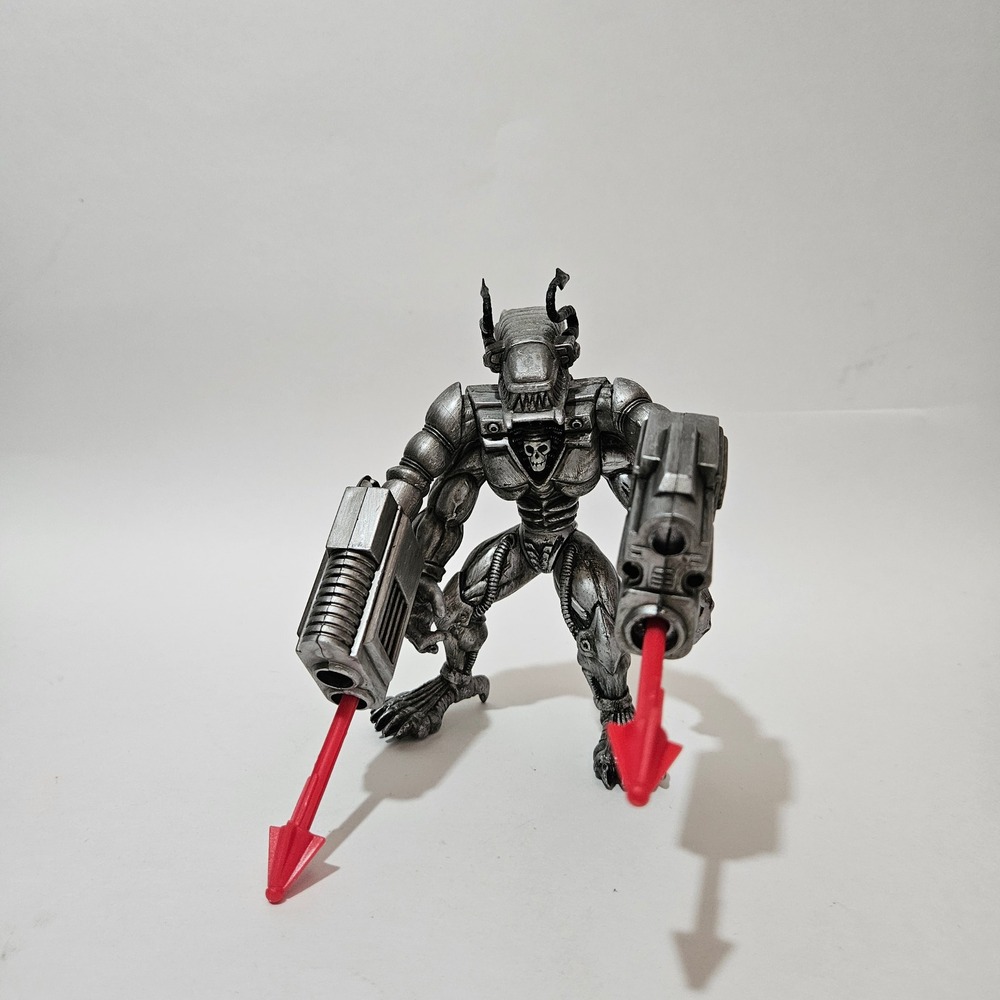 Vintage 1996 Trendmasters War Planets Beast Planet Rockus Action Figure 5in